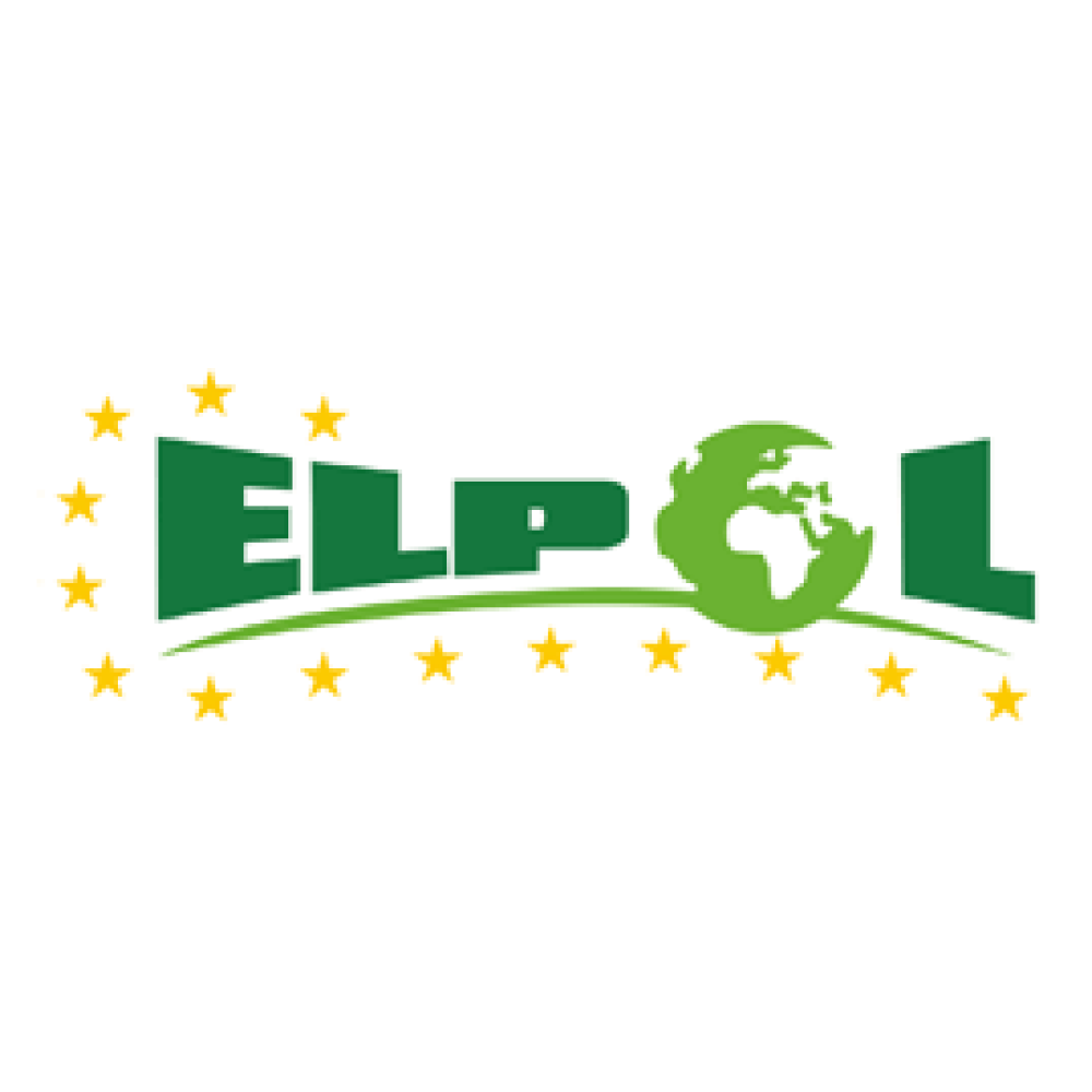 Zielone logo "ELPOL" z literą "O" zastąpioną uproszczoną grafiką zielonej kuli ziemskiej z widoczną Afryką. Nad i pod napisem znajduje się po sześć żółtych gwiazd, ułożonych w łukowate linie. Pod napisem przebiega cienka, zielona, falista linia.